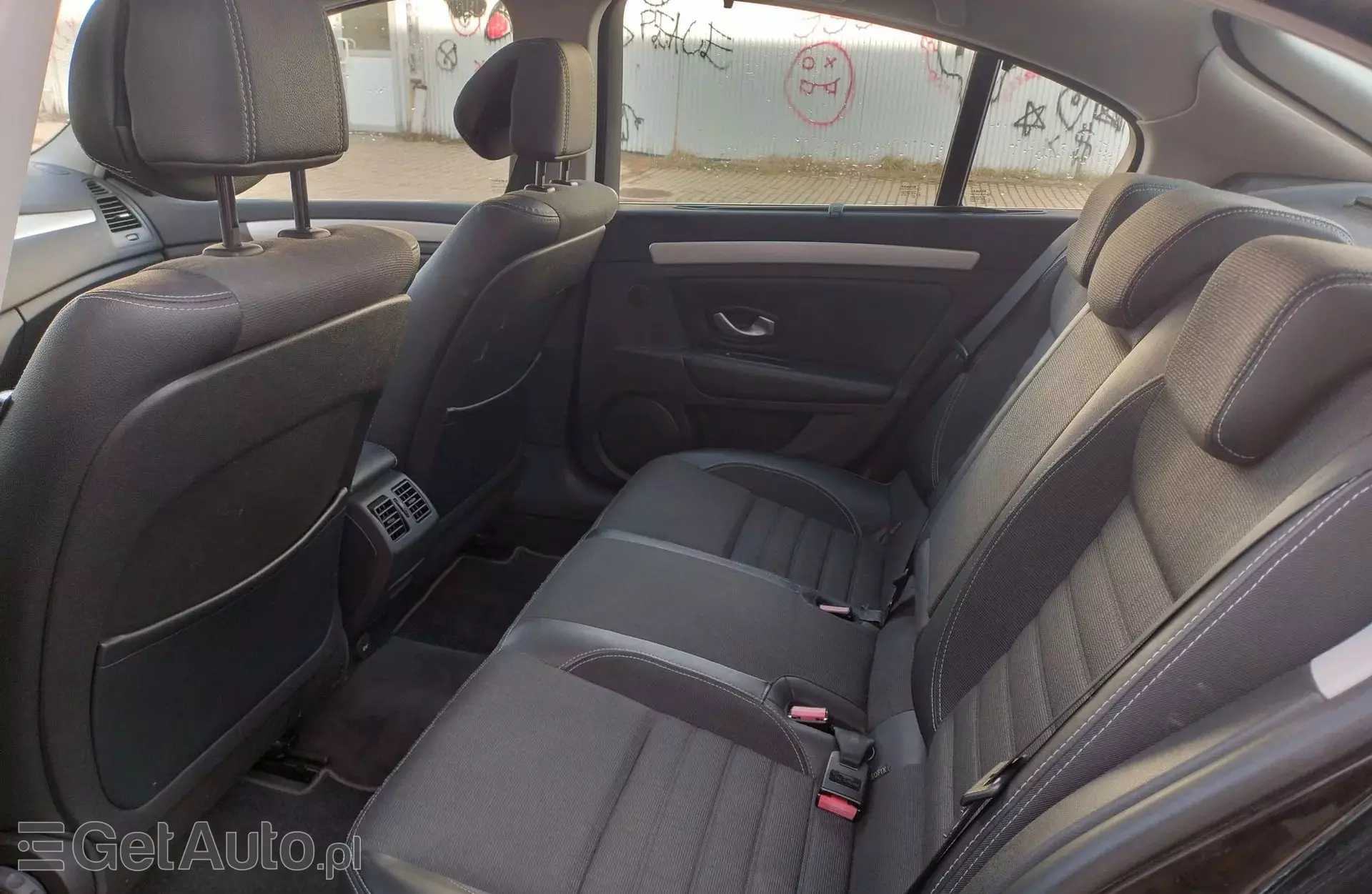 RENAULT Laguna 2.0 dCi FAP (150 KM)