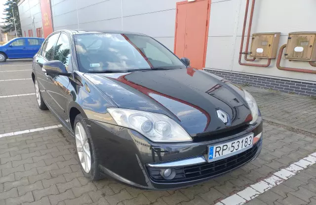RENAULT Laguna 2.0 dCi FAP (150 KM)