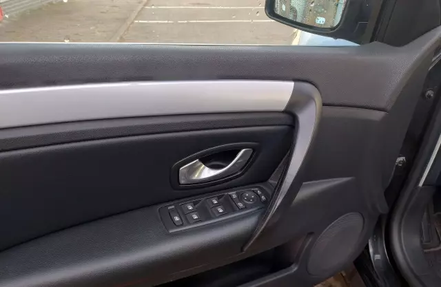 RENAULT Laguna 2.0 dCi FAP (150 KM)