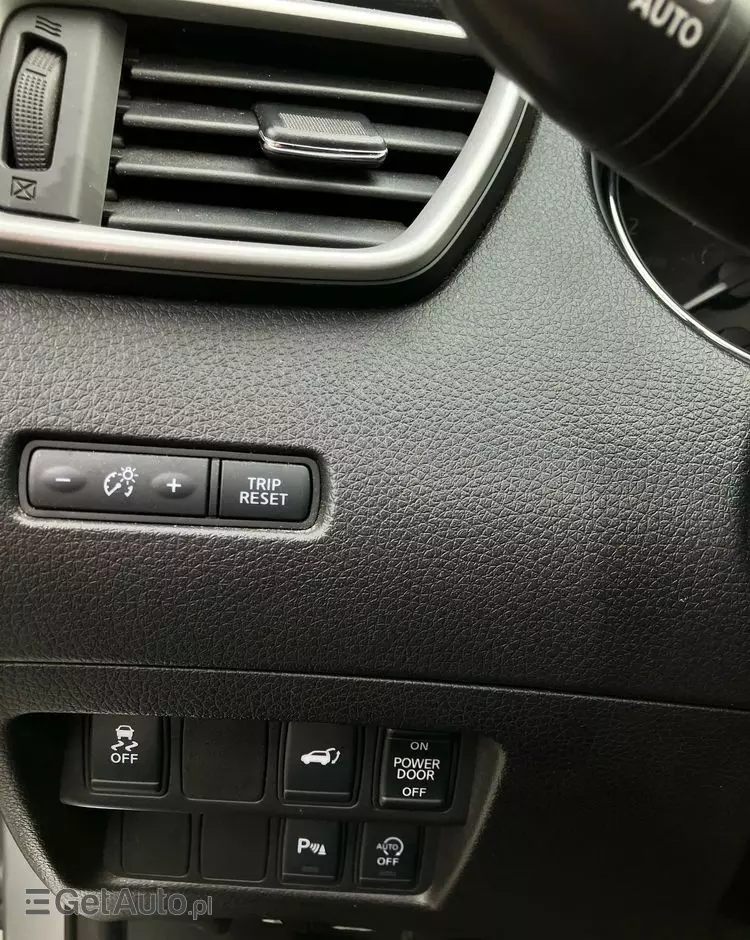 NISSAN X-Trail 1.6 DIG-T Tekna 2WD 7os