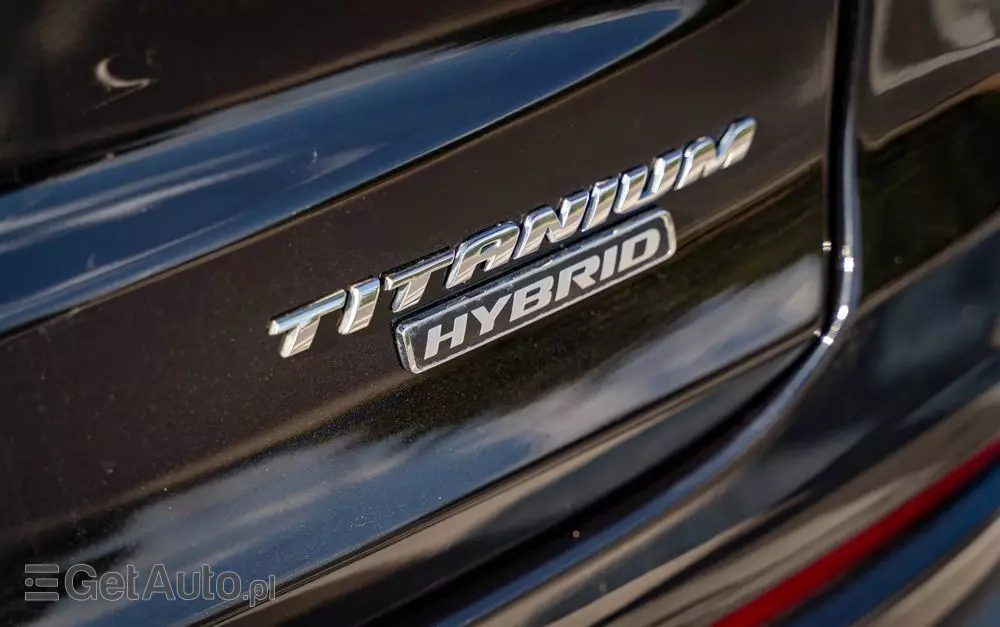 FORD Mondeo 2.0 Hybrid Titanium