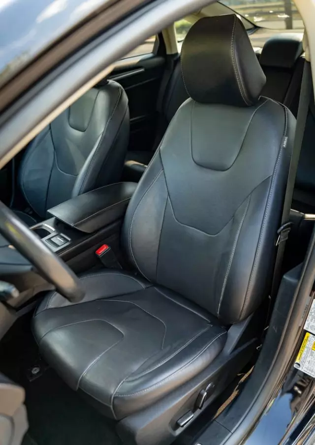 FORD Mondeo 2.0 Hybrid Titanium