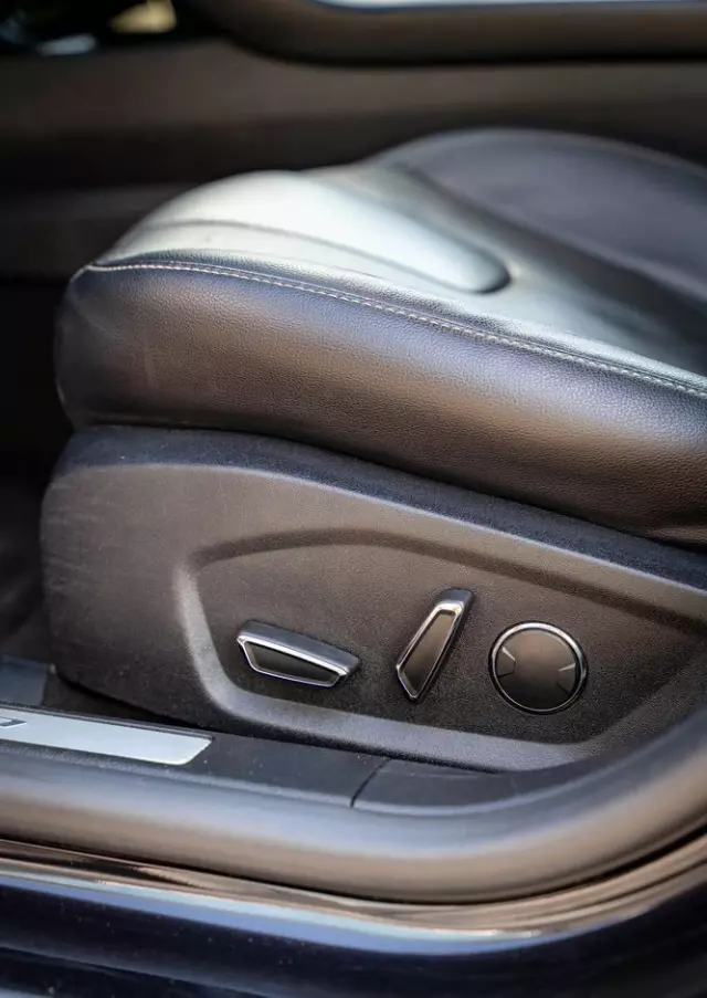 FORD Mondeo 2.0 Hybrid Titanium