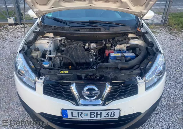 NISSAN Qashqai 1.6 I-Way