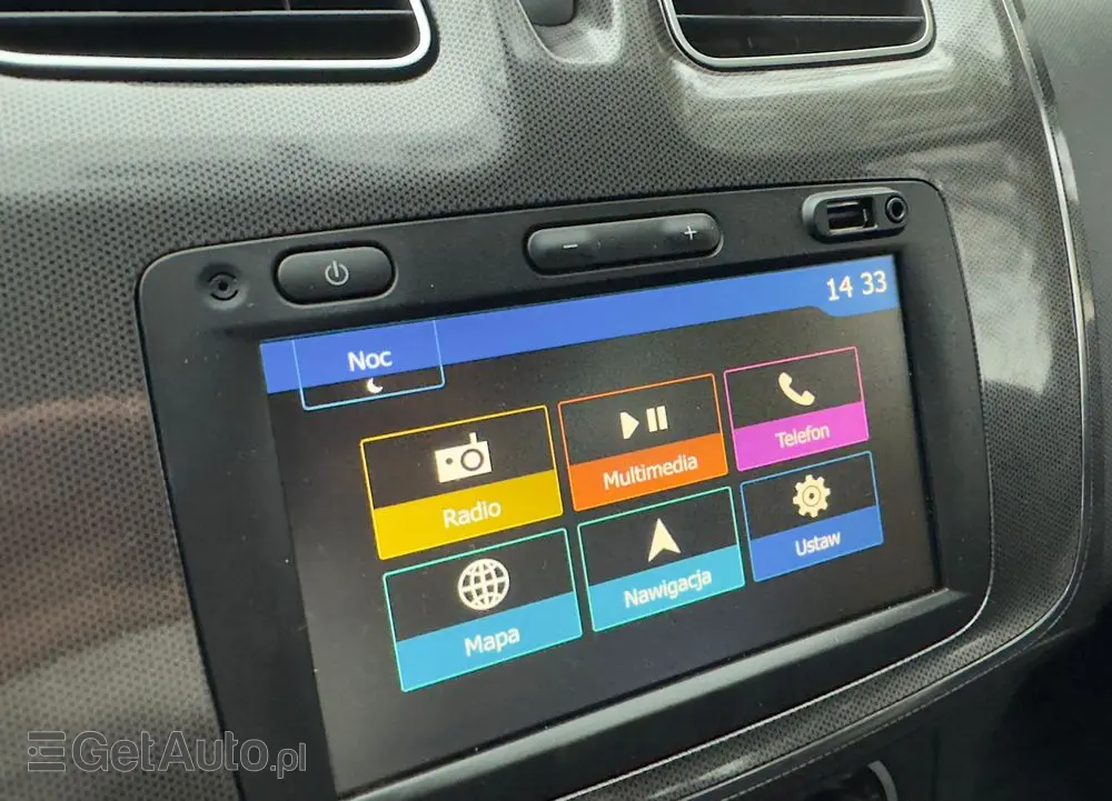 DACIA Logan TCe 90 S&S Stepway Celebration