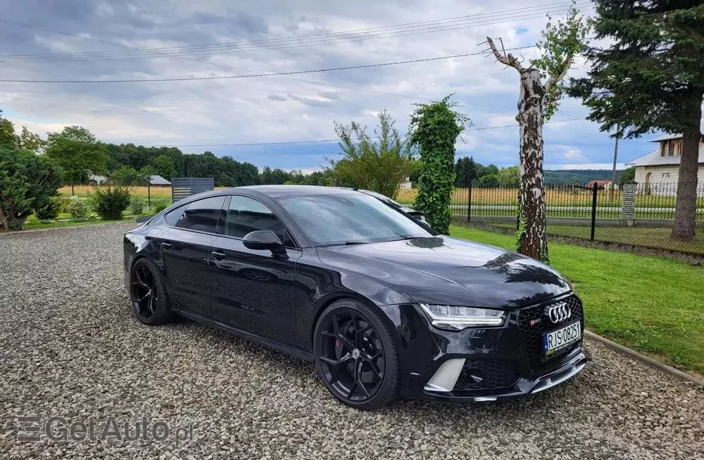 AUDI S7 