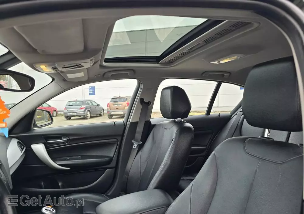 BMW Seria 1 118d Sport Line