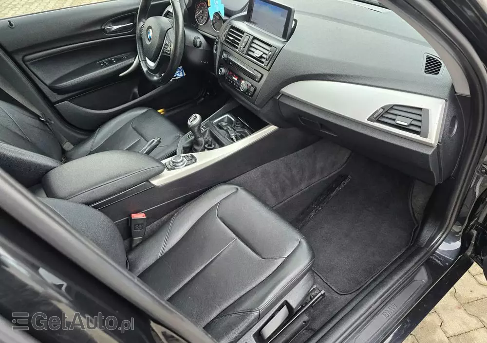 BMW Seria 1 118d Sport Line