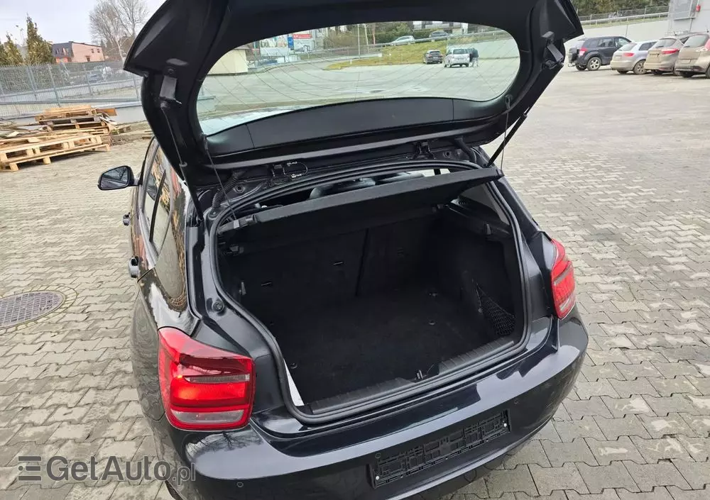 BMW Seria 1 118d Sport Line