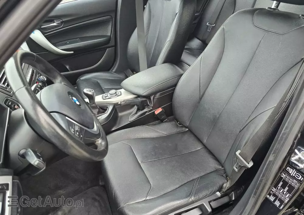BMW Seria 1 118d Sport Line
