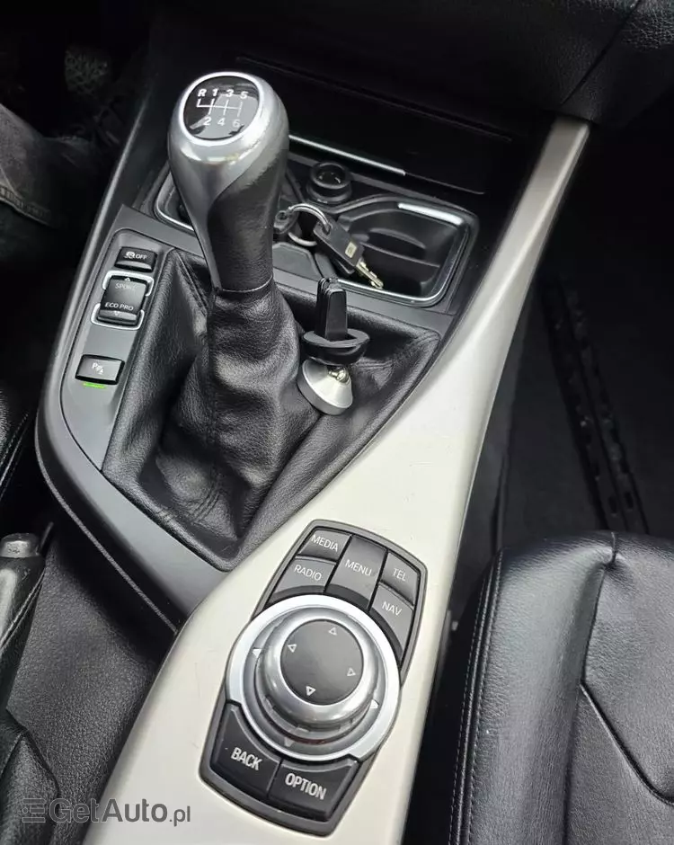 BMW Seria 1 118d Sport Line