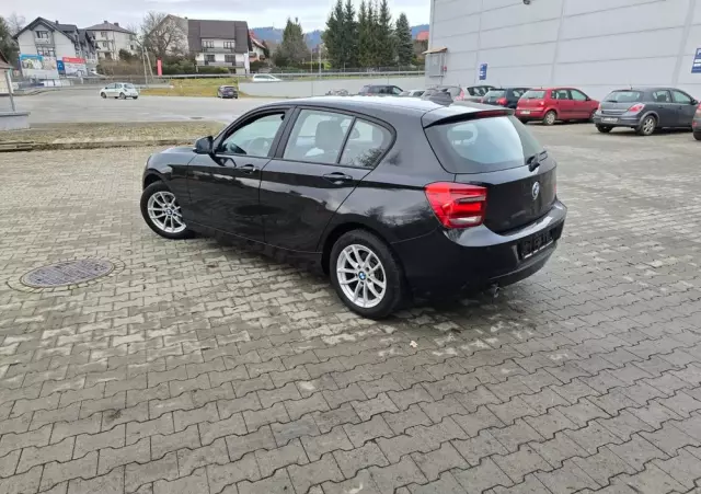 BMW Seria 1 118d Sport Line