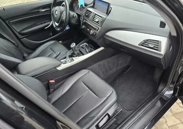 BMW Seria 1 118d Sport Line