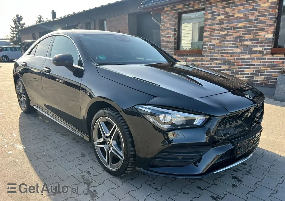 MERCEDES-BENZ CLA 250 e 8G-DCT Edition AMG Line