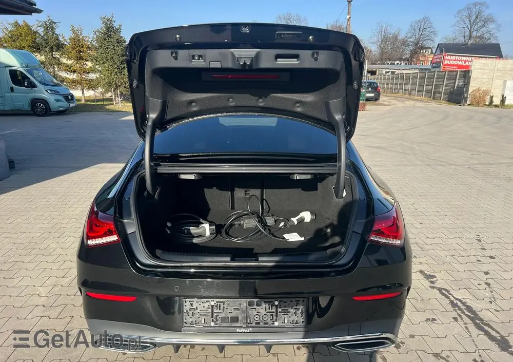 MERCEDES-BENZ CLA 250 e 8G-DCT Edition AMG Line
