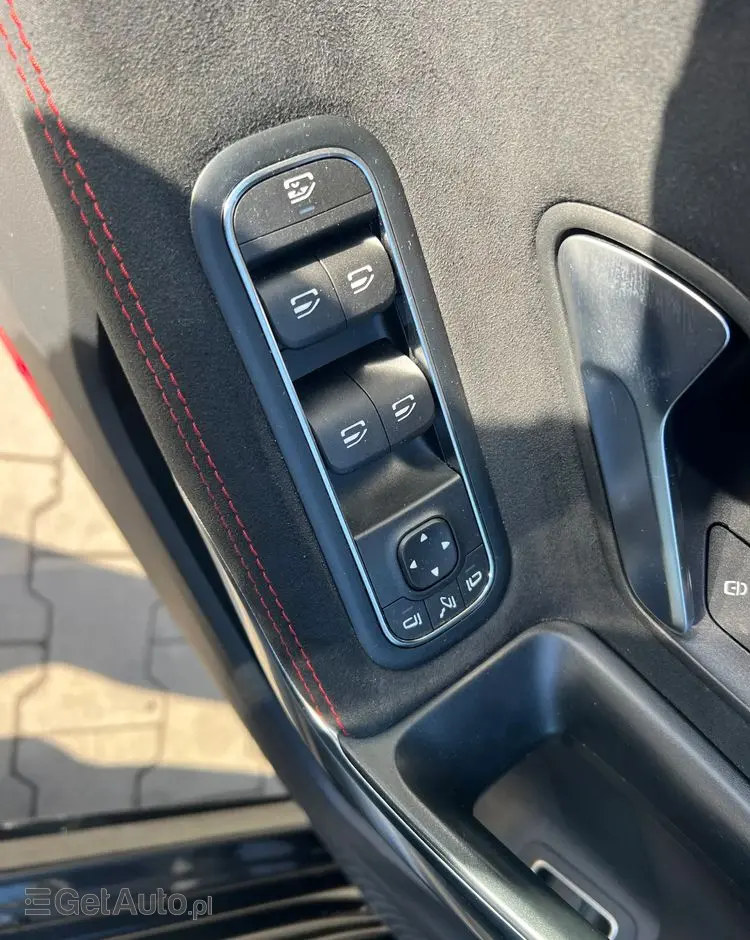 MERCEDES-BENZ CLA 250 e 8G-DCT Edition AMG Line