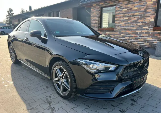 MERCEDES-BENZ CLA 250 e 8G-DCT Edition AMG Line