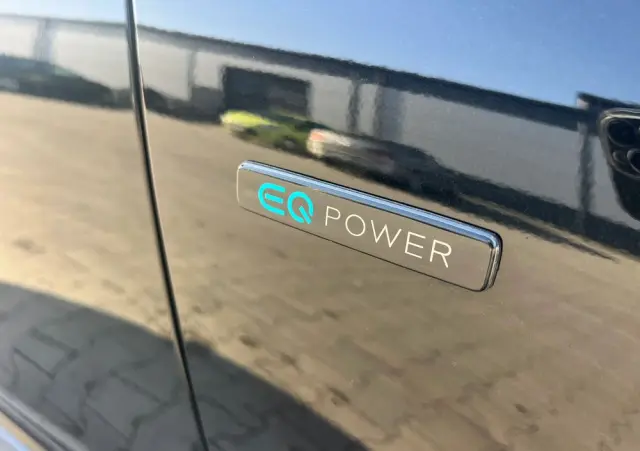 MERCEDES-BENZ CLA 250 e 8G-DCT Edition AMG Line