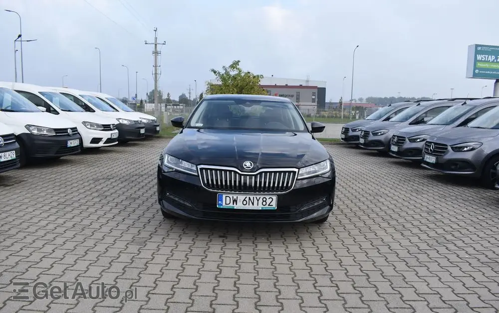 SKODA Superb 2.0 TDI SCR Ambition DSG