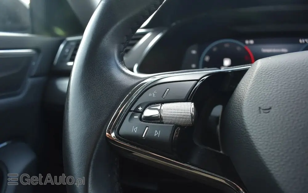 SKODA Superb 2.0 TDI SCR Ambition DSG