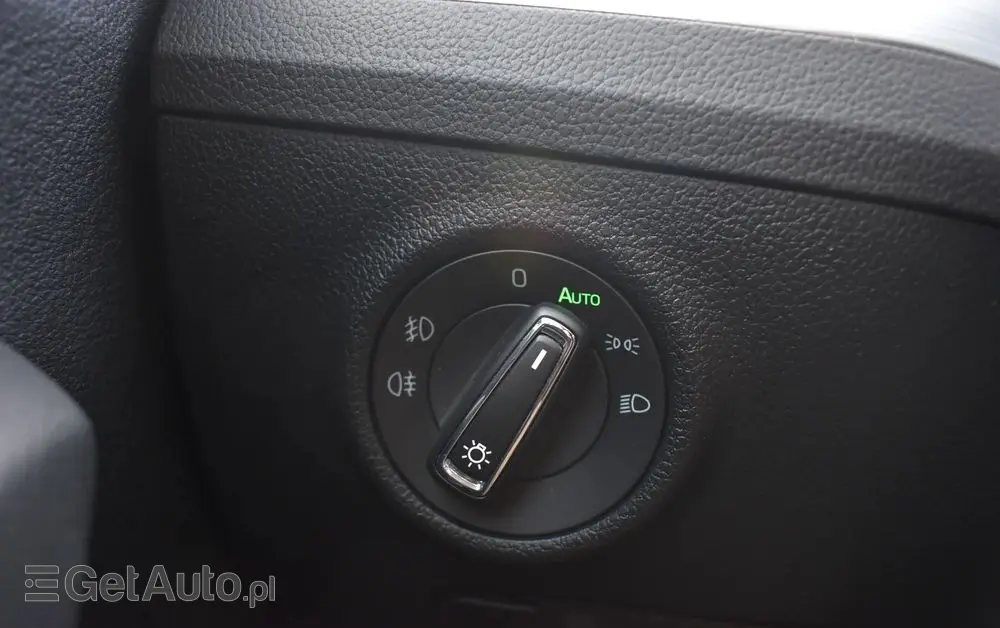 SKODA Superb 2.0 TDI SCR Ambition DSG