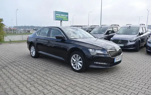 SKODA Superb 2.0 TDI SCR Ambition DSG