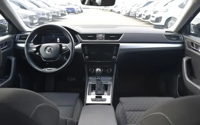 SKODA Superb 2.0 TDI SCR Ambition DSG