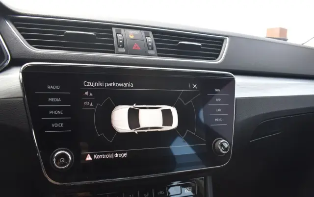 SKODA Superb 2.0 TDI SCR Ambition DSG