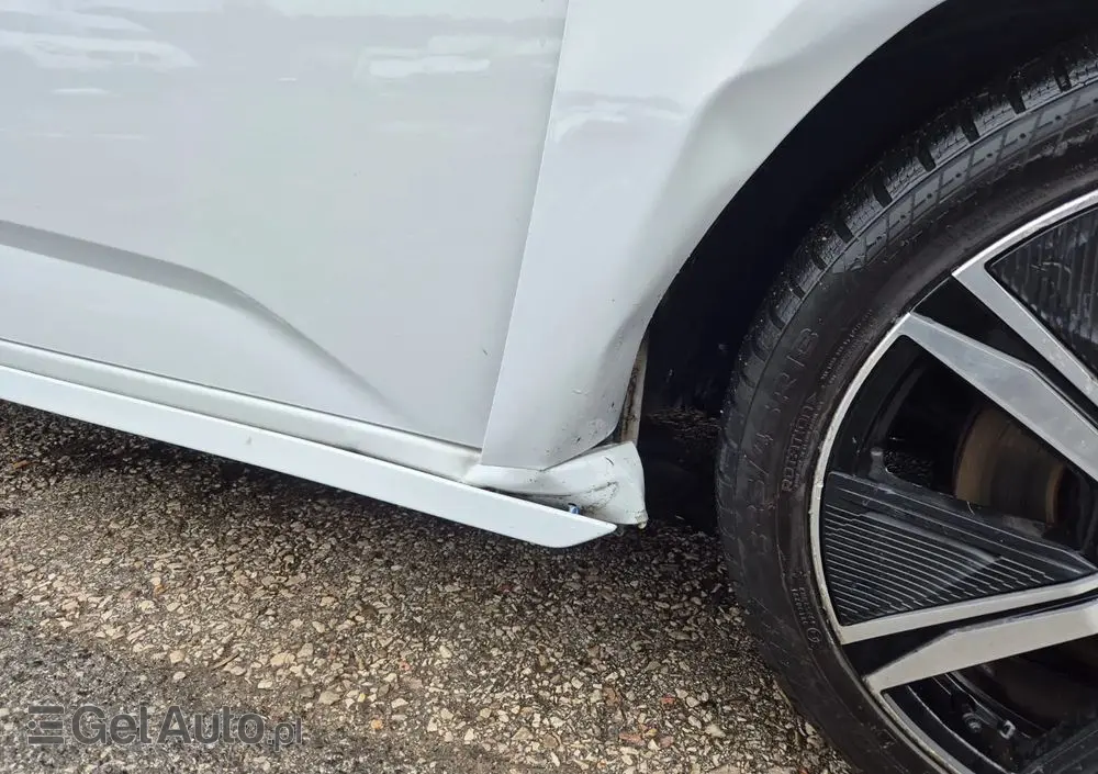 PEUGEOT 308 BlueHDi FAP 130 EAT8 Stop & Start GT Pack