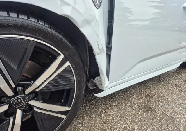 PEUGEOT 308 BlueHDi FAP 130 EAT8 Stop & Start GT Pack