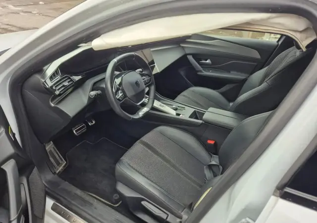 PEUGEOT 308 BlueHDi FAP 130 EAT8 Stop & Start GT Pack