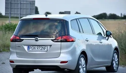 OPEL Zafira 