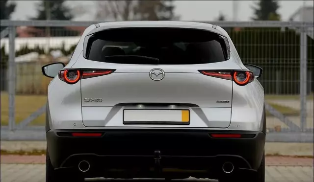 MAZDA CX-30 