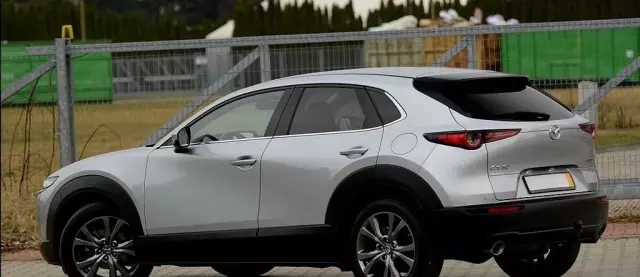 MAZDA CX-30 