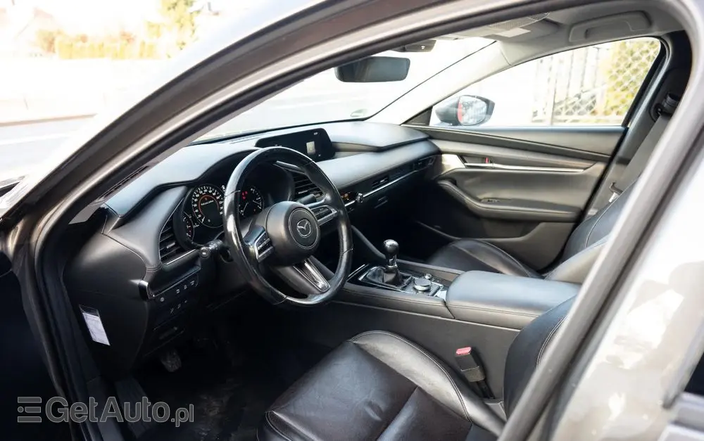 MAZDA 3 SKYACTIV-X 2.0 M-Hybrid 100th Anniversary