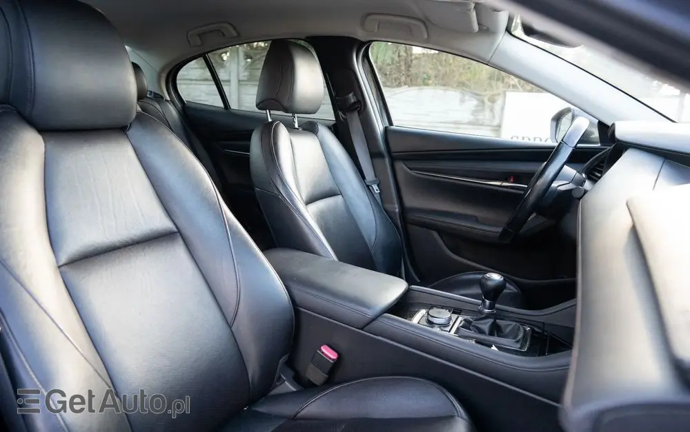 MAZDA 3 SKYACTIV-X 2.0 M-Hybrid 100th Anniversary