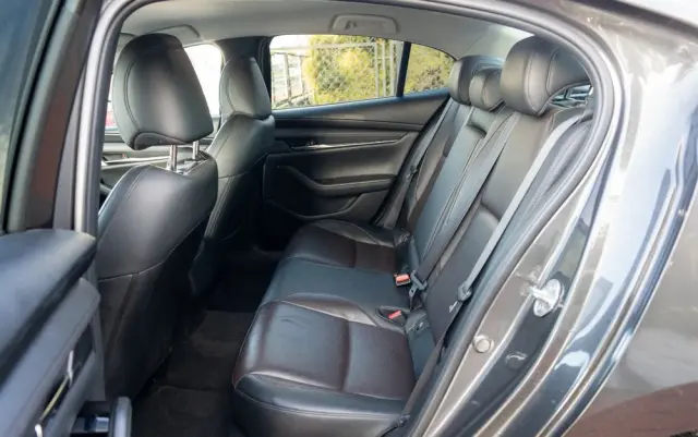 MAZDA 3 SKYACTIV-X 2.0 M-Hybrid 100th Anniversary