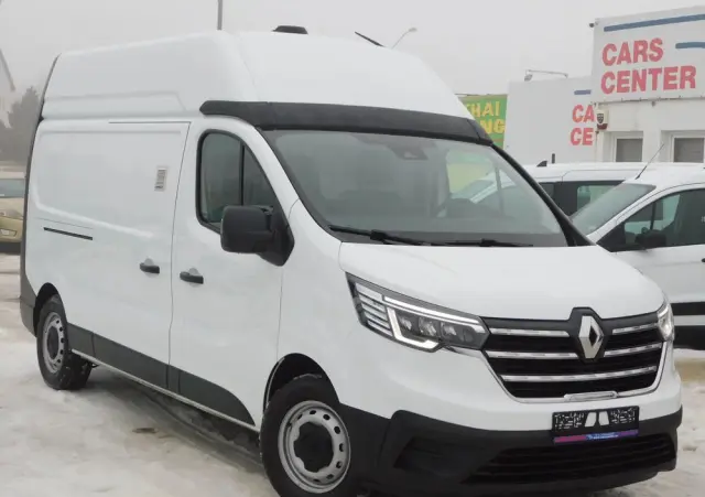 RENAULT Trafic 