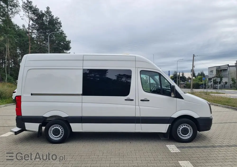 VOLKSWAGEN Crafter 