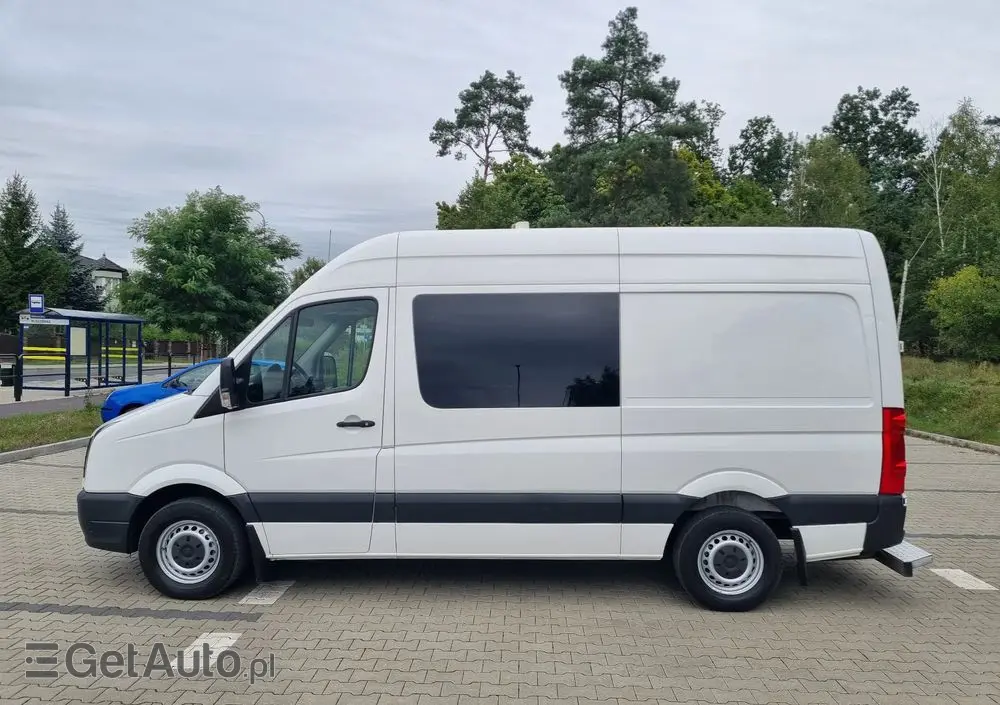 VOLKSWAGEN Crafter 