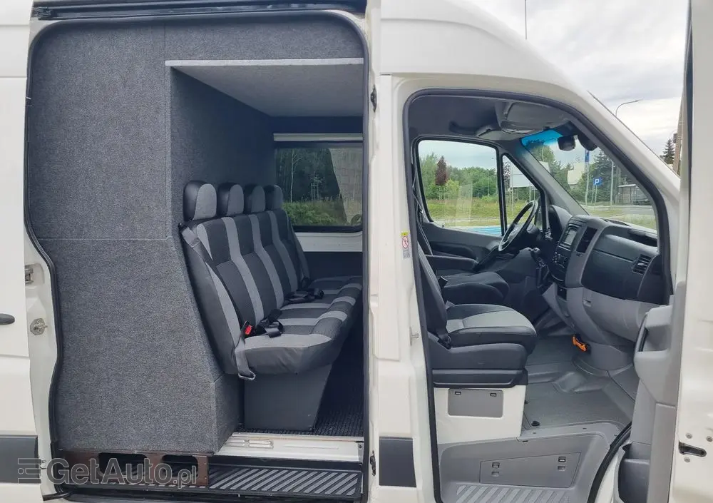 VOLKSWAGEN Crafter 