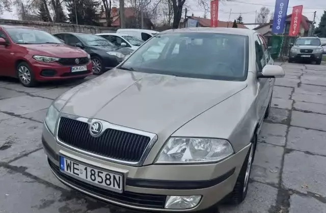 SKODA Octavia 