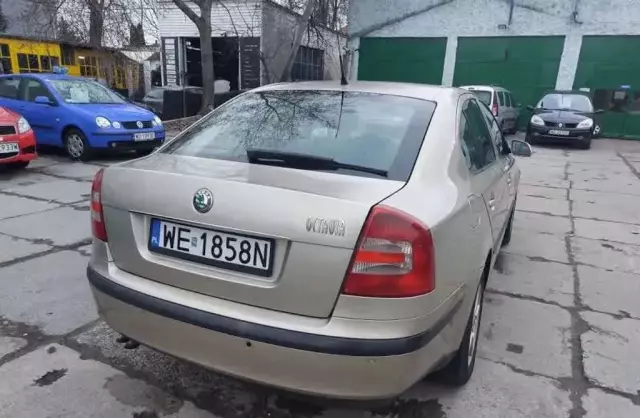 SKODA Octavia 