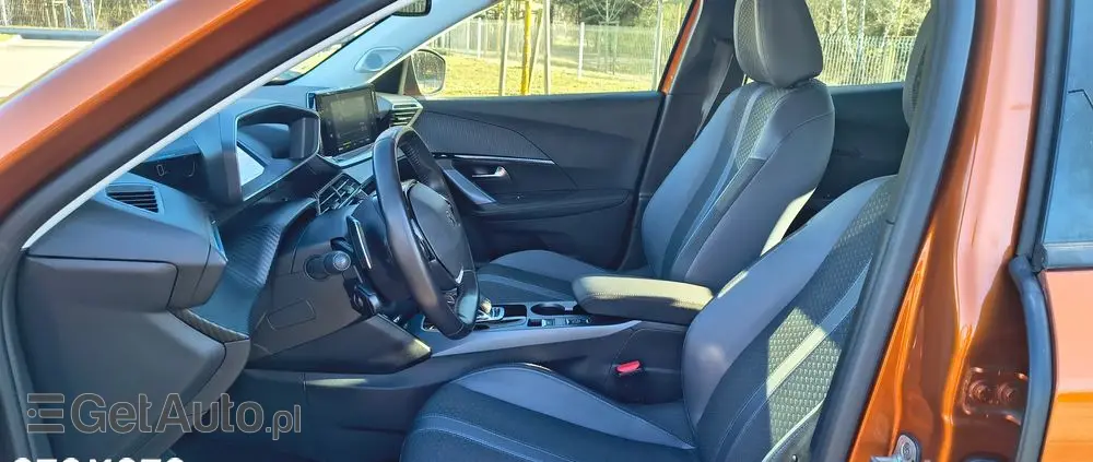 PEUGEOT 2008 1.2 Pure Tech GPF Allure S&S EAT6