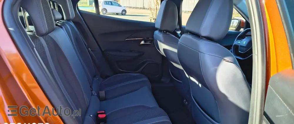 PEUGEOT 2008 1.2 Pure Tech GPF Allure S&S EAT6