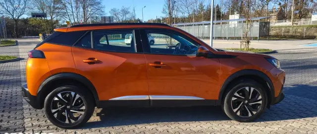 PEUGEOT 2008 1.2 Pure Tech GPF Allure S&S EAT6