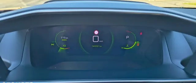 PEUGEOT 2008 1.2 Pure Tech GPF Allure S&S EAT6