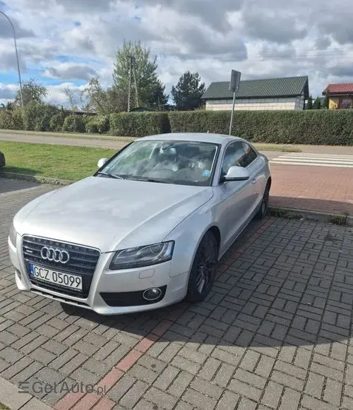AUDI Coupe 