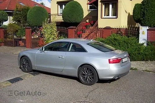 AUDI Coupe 