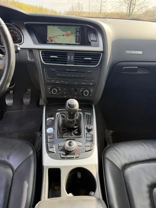 AUDI Coupe 